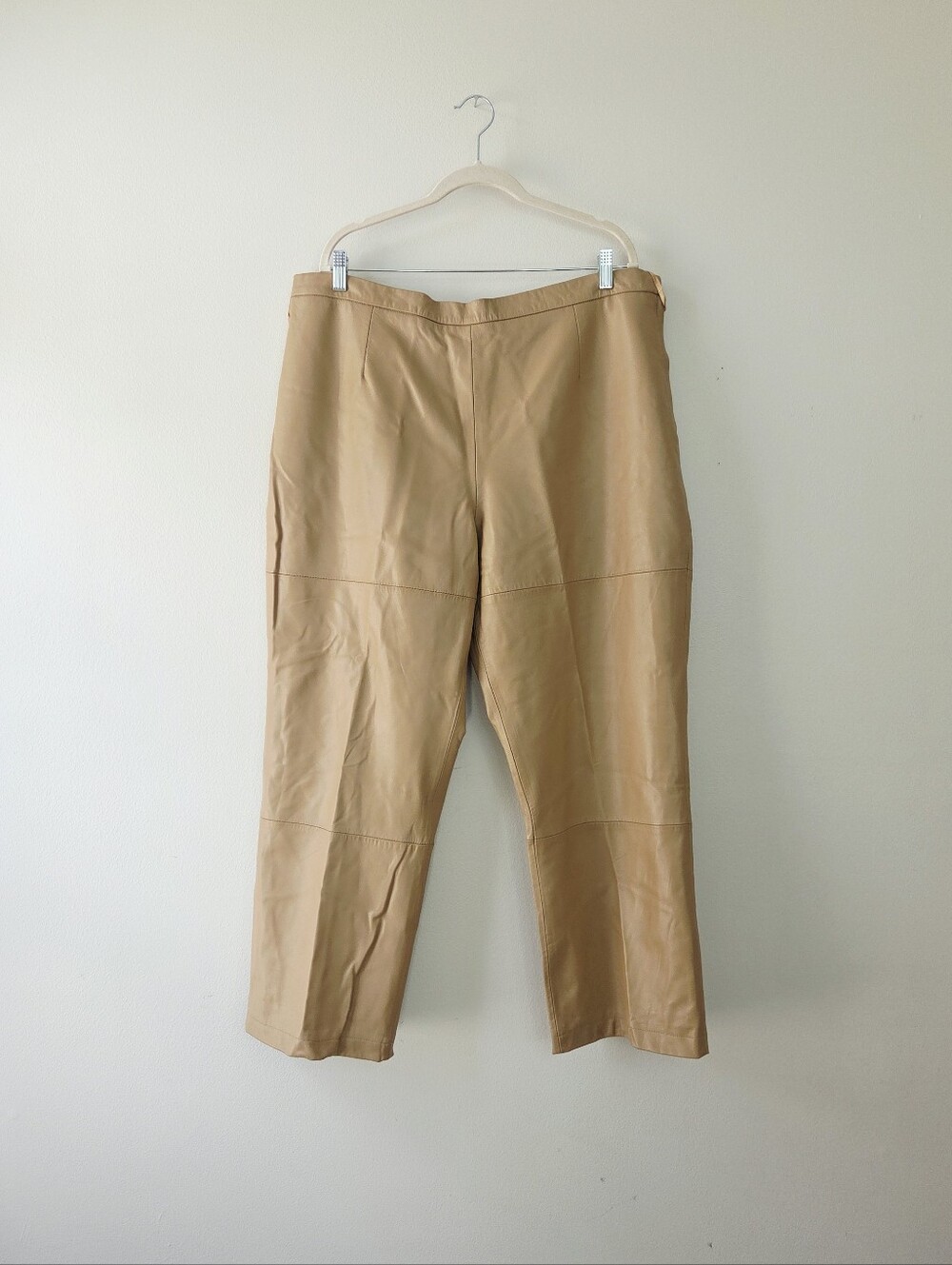 Vintage Jerry Lewis Classic Luxuries 100% Leather Tan Trouser Size 22P Petite